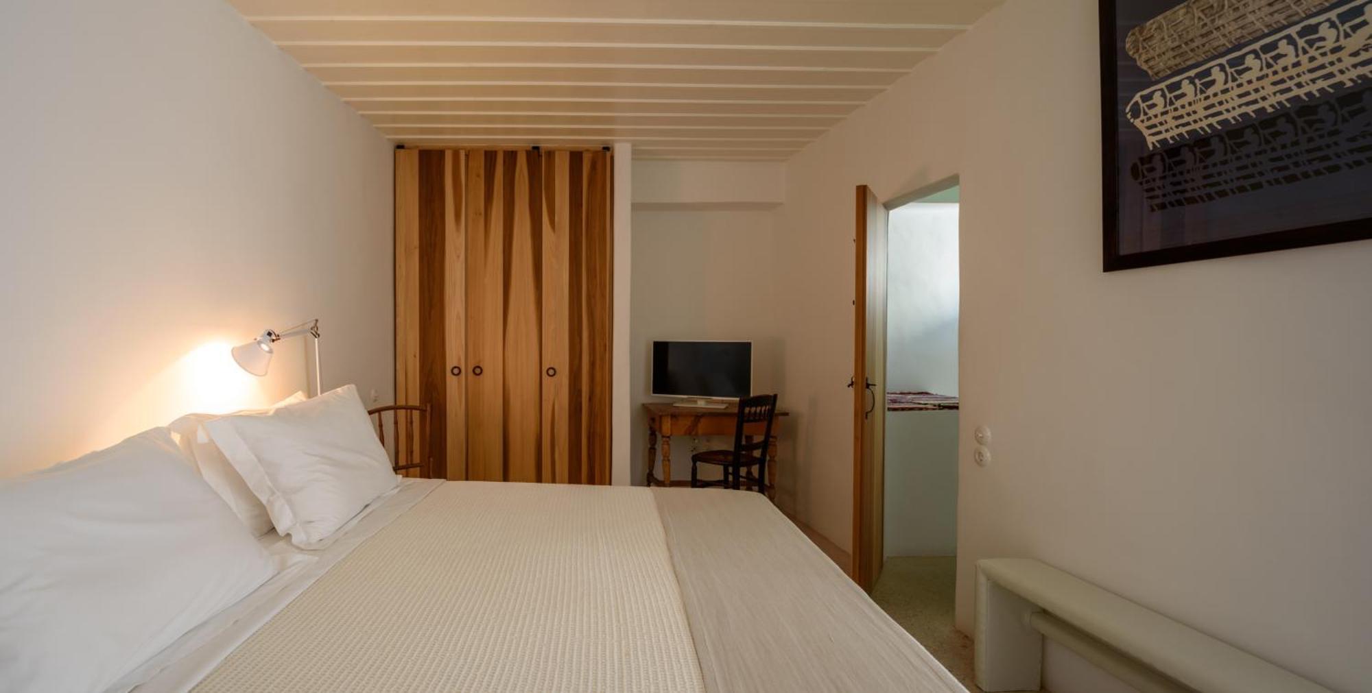 Mezzolovero Suites Кимолос Экстерьер фото